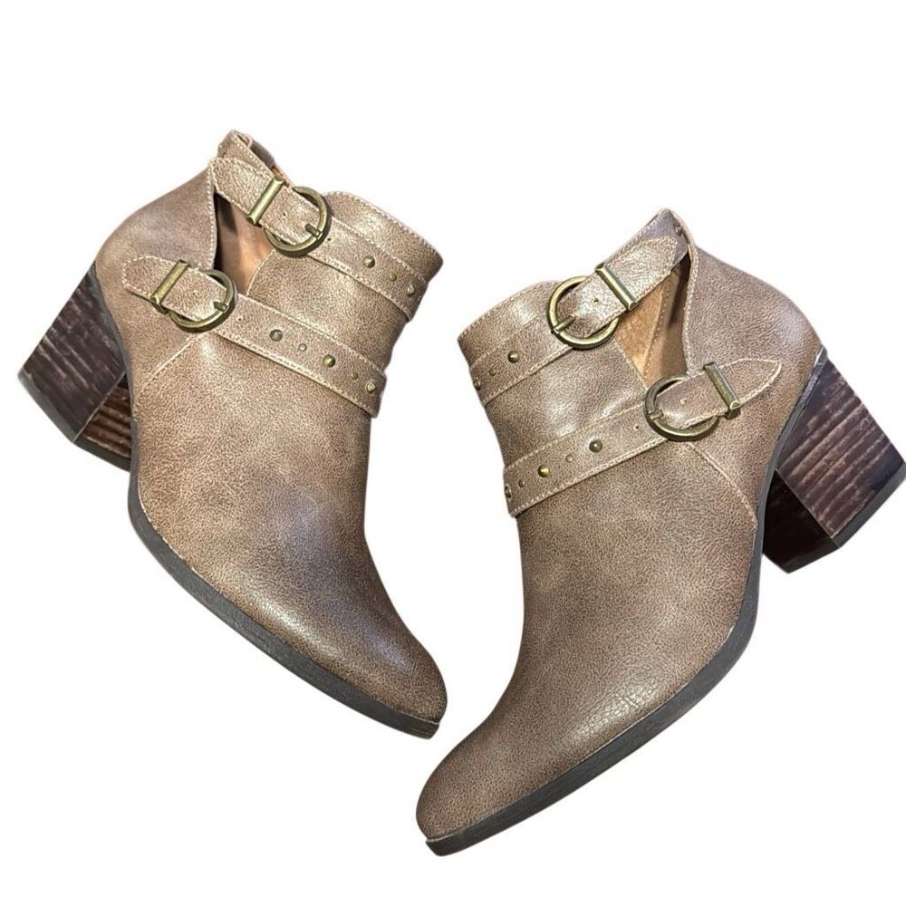 BareTraps Noralie Brown Faux Leather Heeled Boots Women’s US 9 M